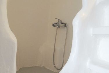 Adamas Hotel:  MILOS