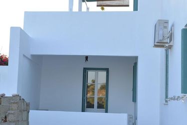 Hotel Zanart Maisonette:  MILOS