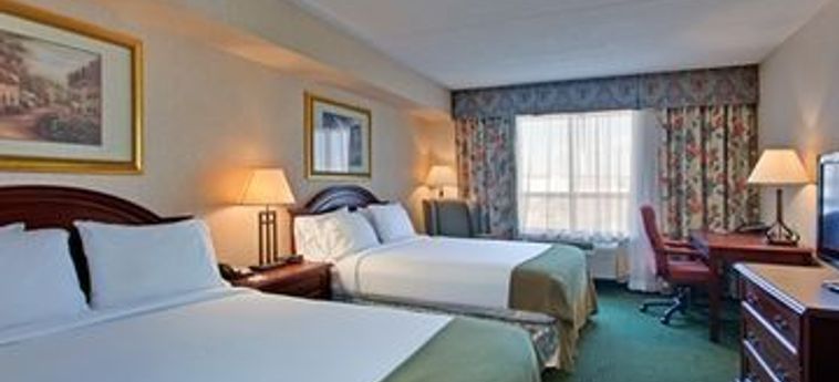 Holiday Inn Express Hotel & Suites Milton:  MILTON