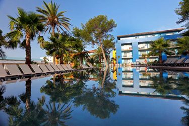 Hotel Barcelo Pueblo Menorca:  MINORCA - BALEARIC ISLANDS