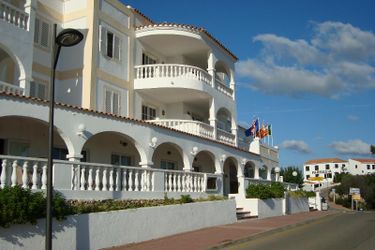 Hotel Apartamentos Castell Sol:  MINORCA - BALEARIC ISLANDS