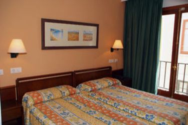 Hotel Hostal R. Ciutadella:  MINORCA - BALEARIC ISLANDS