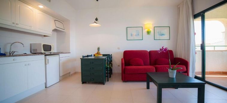 Valentin Son Bou Hotel Y Apartamentos:  MINORCA - BALEARIC ISLANDS