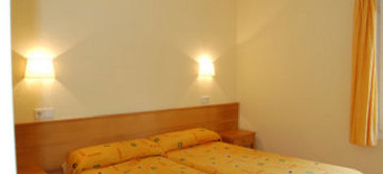 Hotel Apartamentos Desmais:  MINORCA - ISOLE BALEARI