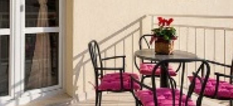 Hotel Villa Samba:  MLINI - DALMATIE
