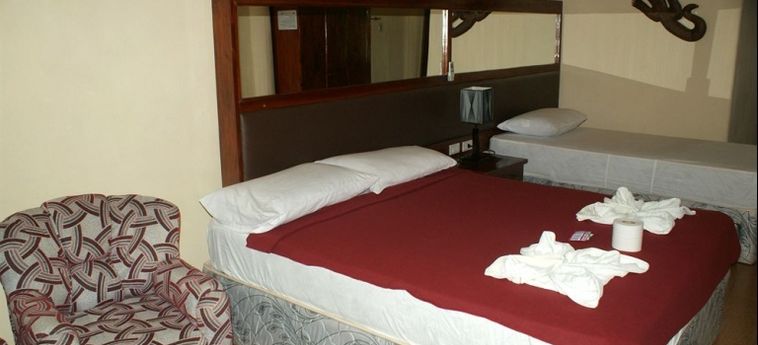 Hotel Asian Belgian Resort:  MOALBOAL