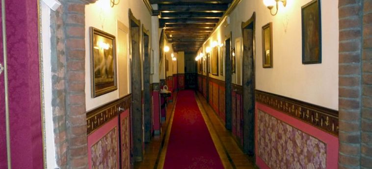 Hotel Villino Della Flanella:  MODENA