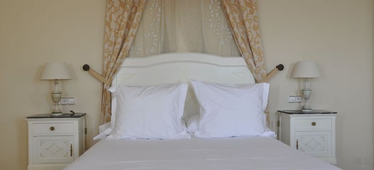 Hotel Mamabels:  MOJACAR