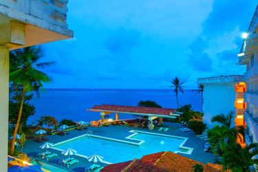 Mombasa Beach Hotel:  MOMBASA