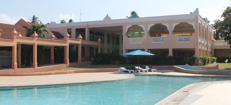 Hotel Sun N Sand Beach Resort:  MOMBASA