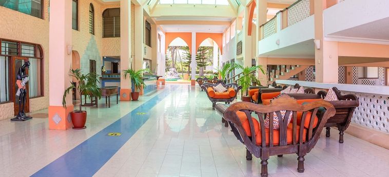 Hotel Sun N Sand Beach Resort:  MOMBASA