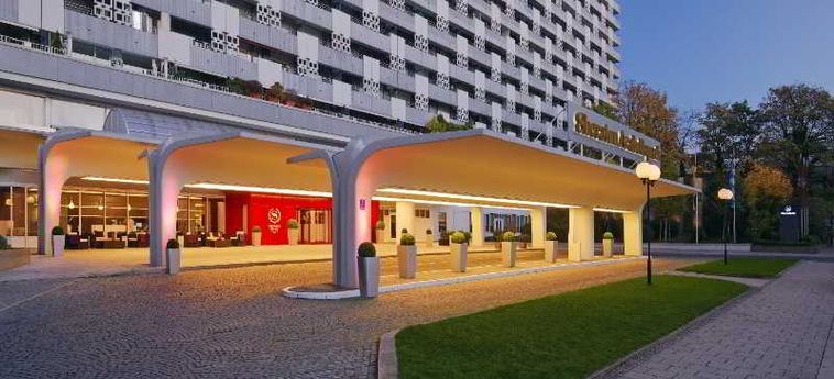 Hotel Four Points By Sheraton Munich Arabellapark:  MONACO DI BAVIERA
