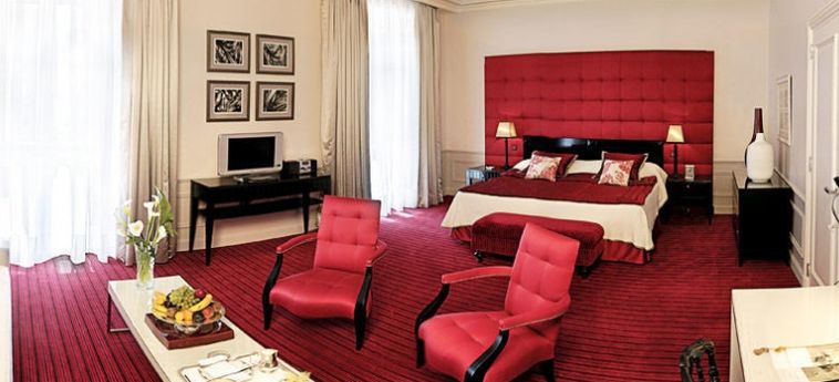 Hotel De Paris Monte-Carlo:  MONACO - MONTE CARLO