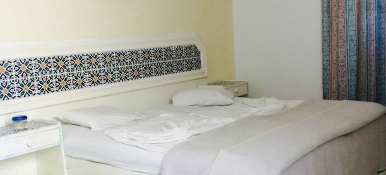 Hotel Corniche:  MONASTIR