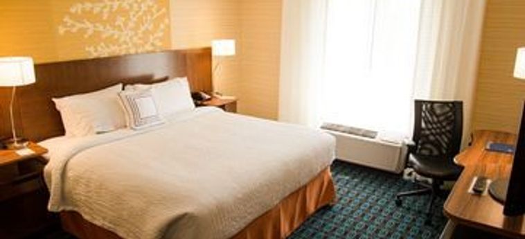 Hotel Fairfield Inn & Suites Moncton:  MONCTON