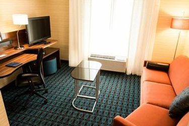 Hotel Fairfield Inn & Suites Moncton:  MONCTON