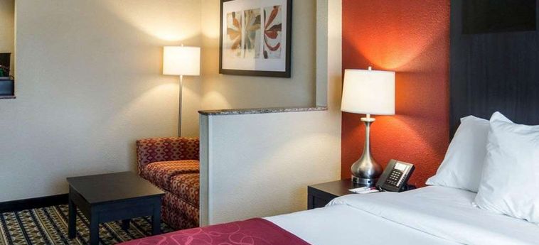 Hotel Comfort Suites:  MONROE (LA)