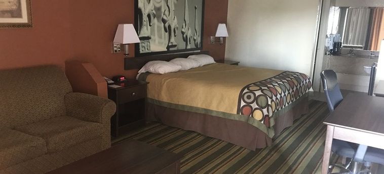 Hotel Super 8 By Wyndham Monroe:  MONROE (LA)