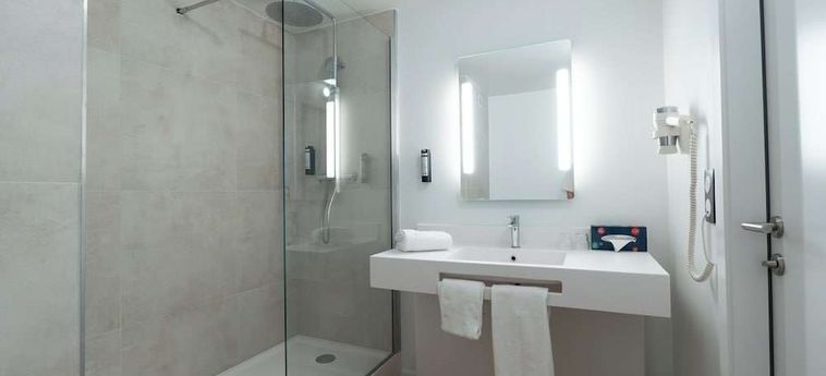 B&Amp;B Hotel Mons Gare Mons Bergen: Foto 