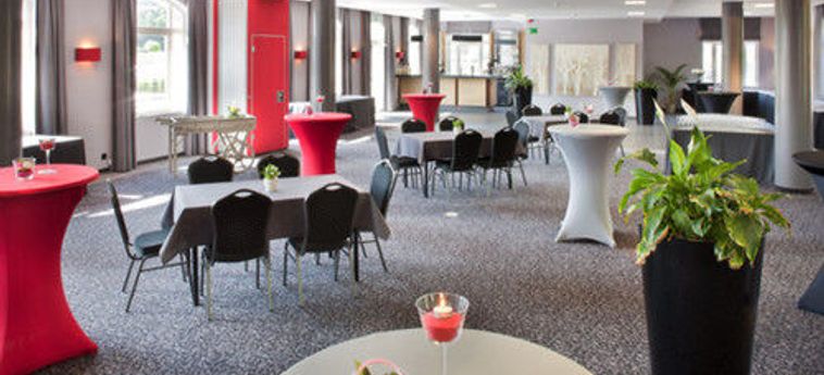 Congres Hotel Van Der Valk Mons Mons Bergen : Photo 