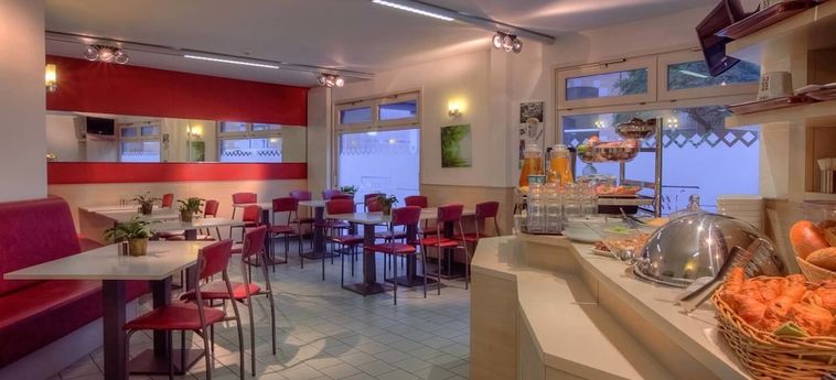 Hotel Infotel Mons Bergen: Foto 