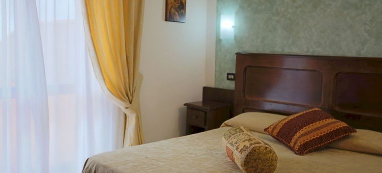 Hotel Al Brunello Di Montalcino:  MONTALCINO - SIENA