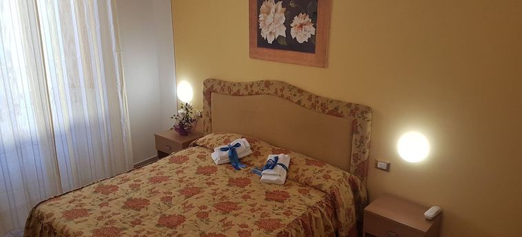 Hotel Ambrogini Montecatini Terme - Pistoia: Foto 