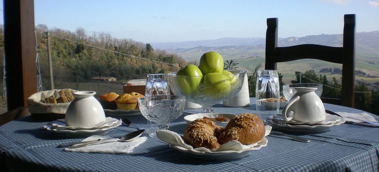 Il Chiesino Bed And Breakfast:  MONTECATINI VAL DI CECINA - PISA