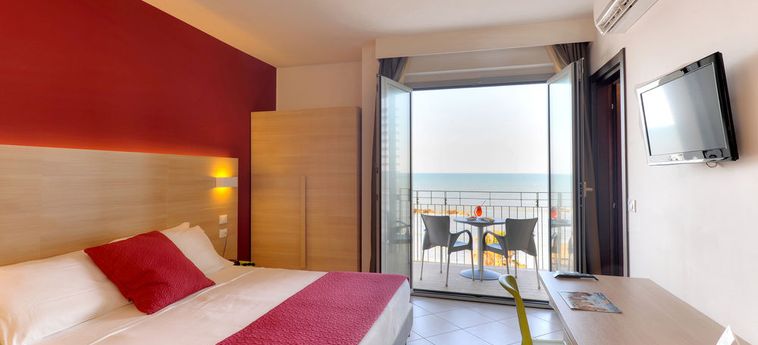 Hotel  Sole:  MONTESILVANO - PESCARA