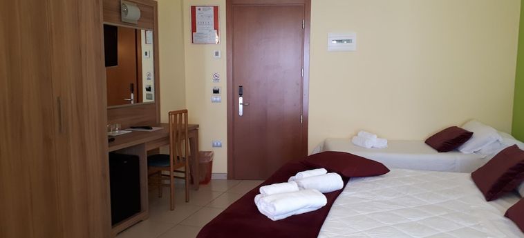 Hotel La Ninfea Montesilvano - Pescara: Foto 