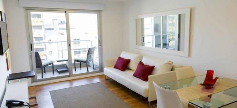 Hotel 1.4 Mérit Montevideo Apart & Suites:  MONTEVIDEO