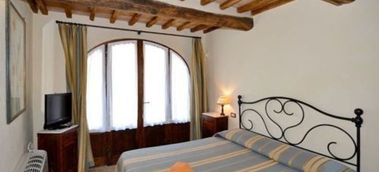 Hotel Villa Vittorio:  MONTICIANO - SIENA