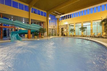 Hotel Crowne Plaza Montreal Airport:  MONTREAL-DORVAL