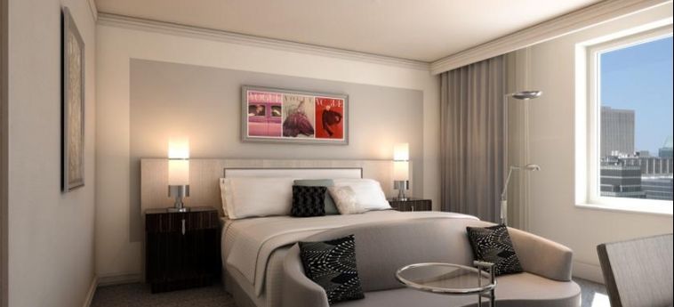 Vogue Hotel Montreal Downtown, Curio Collection By Hilton:  MONTREAL