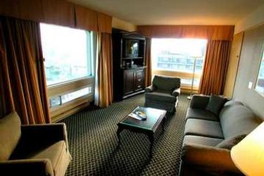 Hotel Doubletree By Hilton Montreal:  MONTREAL