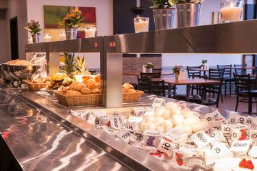 Hotel Travelodge By Wyndham Montreal Centre Montreal: Photo 