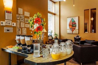 Hotel Auberge De La Fontaine Montreal: Photo 