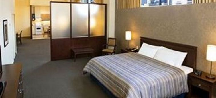 Le Square Phillips Hotel And Suites:  MONTREAL