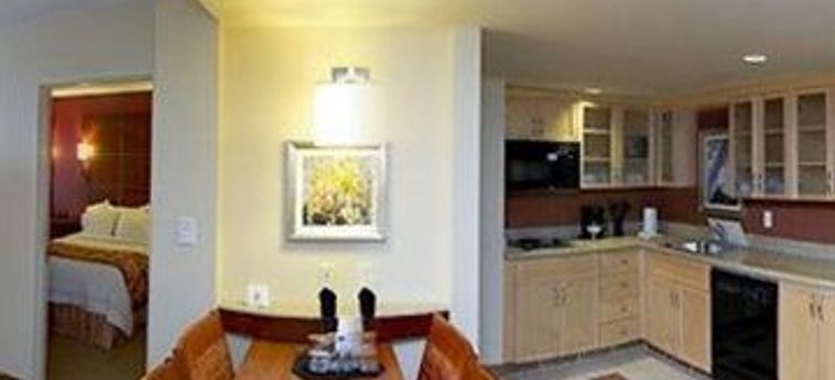 Hotel Residence Inn Montreal Airport:  MONTREAL