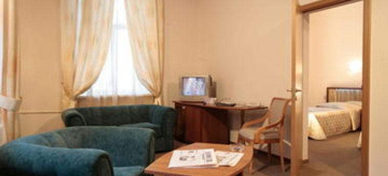 Hotel Maxima Zarya:  MOSCOU