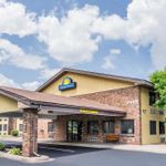 DAYS INN BY WYNDHAM MOUNDS VIEW TWIN CITIES NORTH 2 Stars