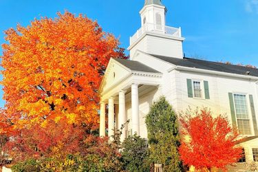 Acadia Hotel-Downtown:  MT DESERT ISLAND (ME)