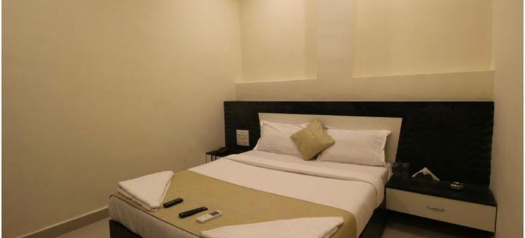 Hotel Ashir Inn:  MUMBAI