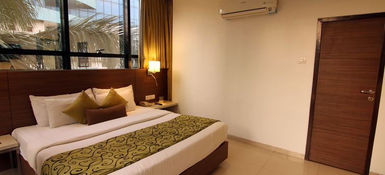 Hotel Oyo Premium Andheri East Seepz:  MUMBAI