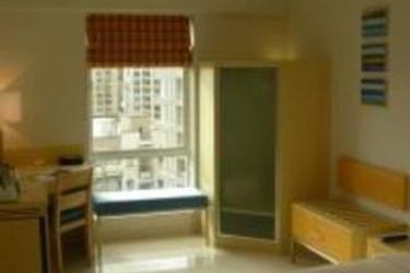 Hotel Grand Hometel Malad:  MUMBAI