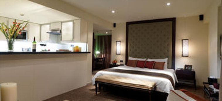 Hotel Z Luxury Residences:  MUMBAI