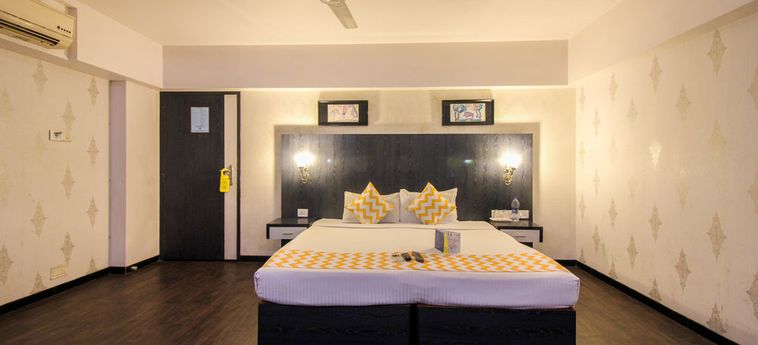 Hotel Savoy Suites:  MUMBAI