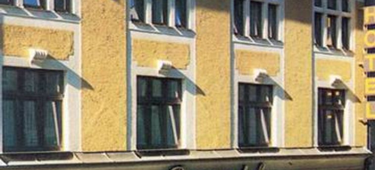 Hotel Brunnenhof:  MÜNCHEN