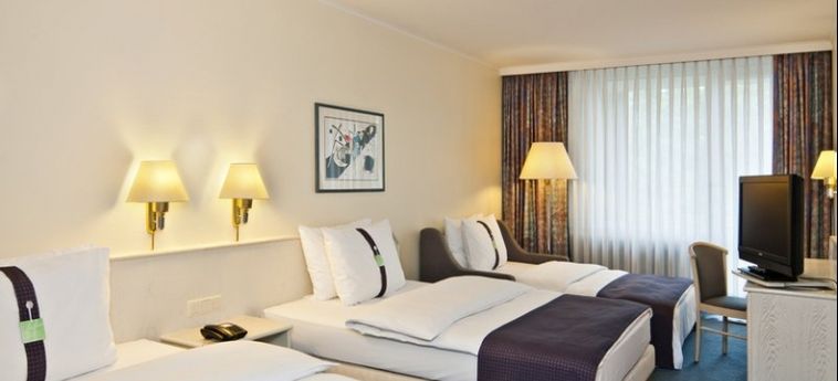 Hotel Holiday Inn Munich South:  MÜNCHEN