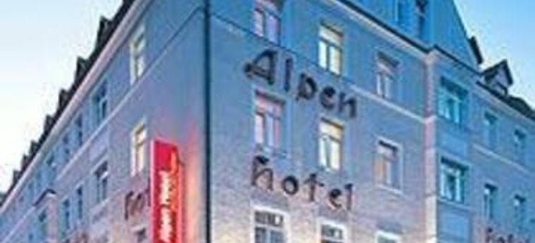 Alpen Hotel Munich:  MUNICH